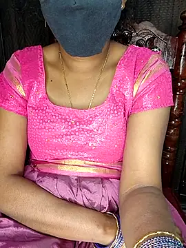 Snapshot of SindhuHappy chatting on 01.13.26 SindhuHappy online show from 01.13.26