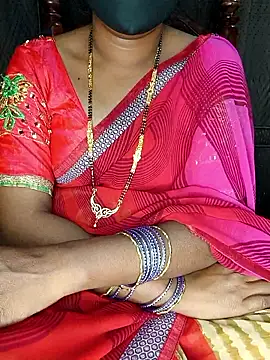 Snapshot of SindhuHappy chatting on 01.14.26 SindhuHappy online show from 01.14.26