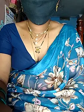 Snapshot of SindhuHappy chatting on 04.18.26 SindhuHappy online show from 04.18.26