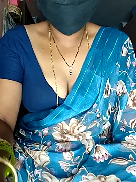 Snapshot of SindhuHappy chatting on 05.01.26 SindhuHappy online show from 05.01.26