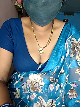 Snapshot of SindhuHappy chatting on 07.16.26 SindhuHappy online show from 07.16.26