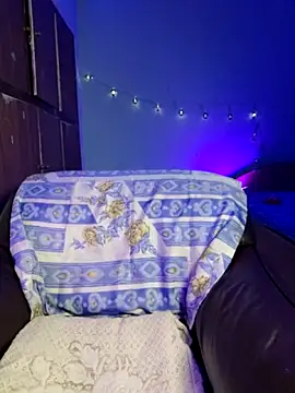 royeoy22 online show from 09.28.25