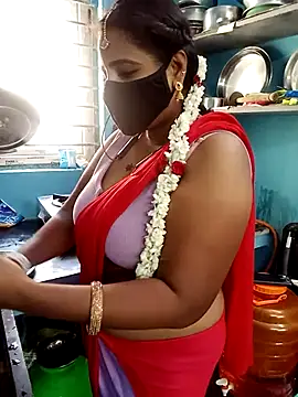 Snapshot of tamil_Vennila chatting on 03.16.26 tamil Vennila online show from 03.16.26