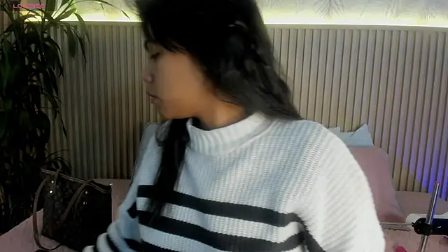 Liss-Reyes online show from 11.13.25