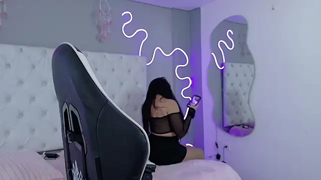 Emma visconti online show from 10.02.25