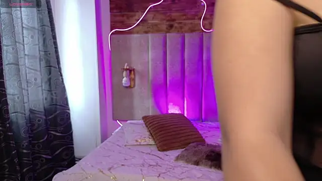 Emma visconti online show from 10.12.25