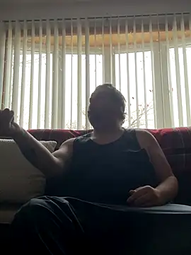 Stephanie1984 online show from 11.21.25