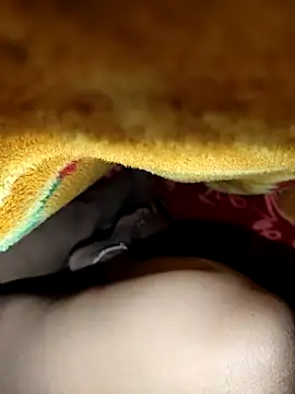 Snapshot of sexy__girls98 chatting on 11.12.25 sexy girls98 online show from 11.12.25