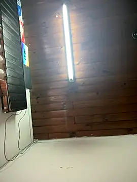 Snapshot of lulizoee chatting on 10.21.25 lulizoee online show from 10.21.25