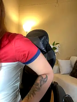 RedVelvet Dream online show from 12.04.25