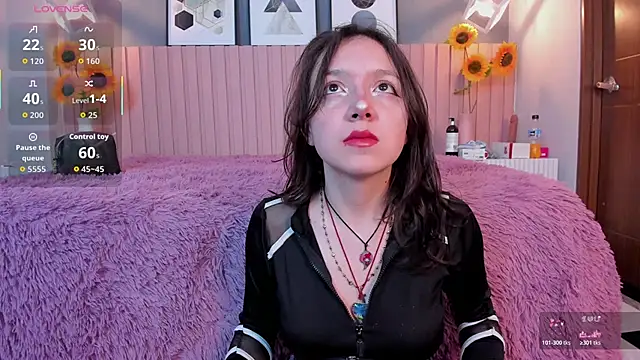 Nina Ford online show from 02.20.26