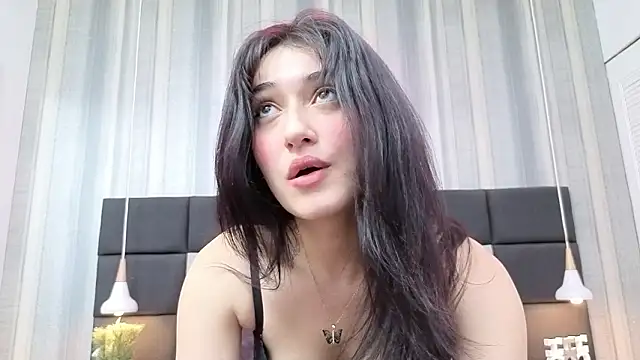 AlessandraLB online show from 02.23.26