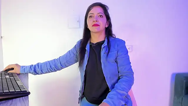 Salo funny online show from 11.29.25