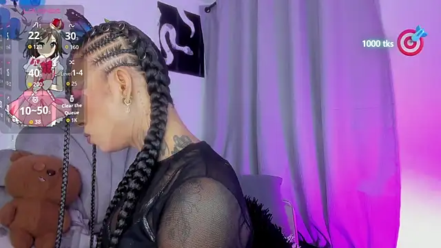 Snapshot of michell_danna chatting on 03.28.26 michell danna online show from 03.28.26