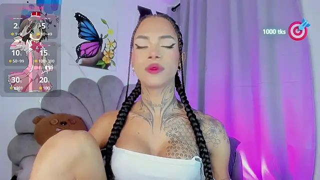 Snapshot of michell_danna chatting on 04.04.26 michell danna online show from 04.04.26