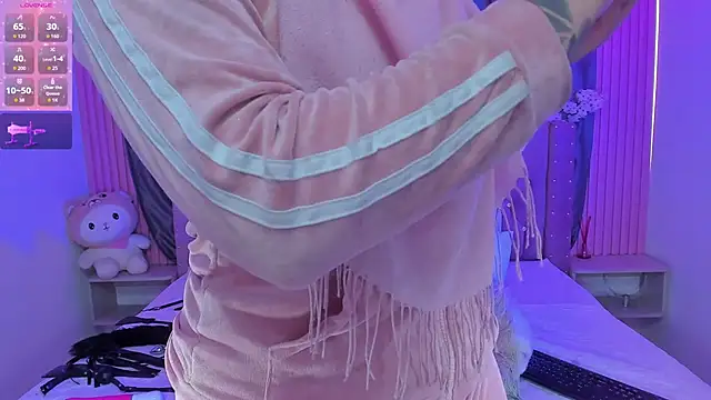 Nayla-Mouna online show from 03.25.26