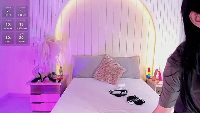 Snapshot of ALICESANDOVAL chatting on 03.29.26 ALICESANDOVAL online show from 03.29.26