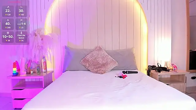 Snapshot of ALICESANDOVAL chatting on 04.01.26 ALICESANDOVAL online show from 04.01.26