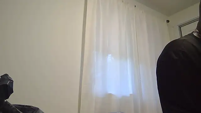 Snapshot of jamalcarter chatting on 04.15.26 jamalcarter online show from 04.15.26