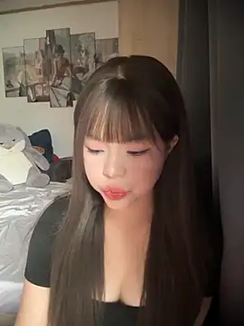 SarahBeii online show from 10.21.25