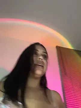 P A U L I N A  online show from 12.14.25