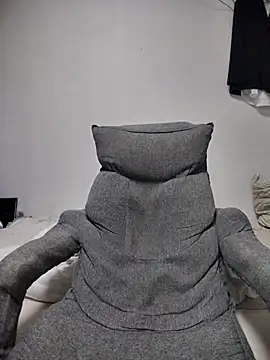 Snapshot of sho1101music chatting on 10.06.25 sho1101music online show from 10.06.25