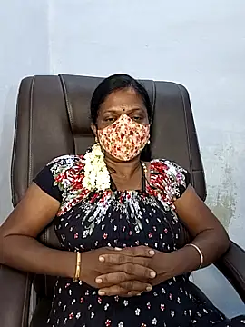 umashreetamil online show from 10.10.25