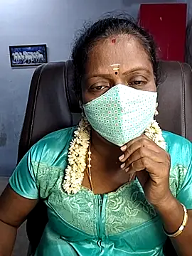 umashreetamil online show from 10.15.25