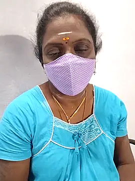 Snapshot of umashreetamil chatting on 02.17.26 umashreetamil online show from 02.17.26
