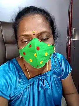Snapshot of umashreetamil chatting on 02.25.26 umashreetamil online show from 02.25.26