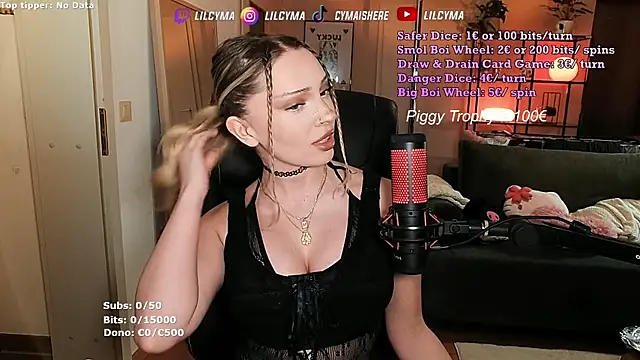 Snapshot of cymaishere chatting on 04.28.26 cymaishere online show from 04.28.26