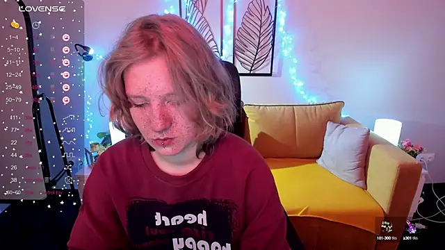 Hailey Foxy online show from 10.12.25