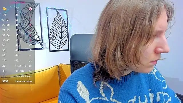 Hailey Foxy online show from 12.22.25