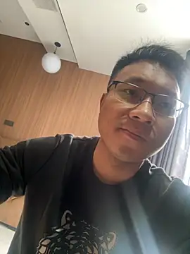 Snapshot of zhubo520 chatting on 09.30.25 zhubo520 online show from 09.30.25