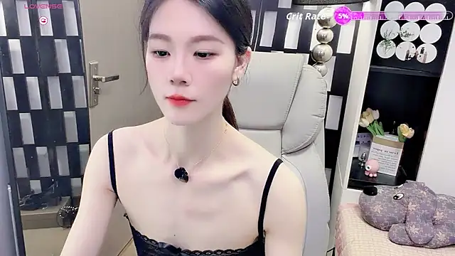 Snapshot of Yueyue-MM chatting on 06.14.26 Yueyue-MM online show from 06.14.26