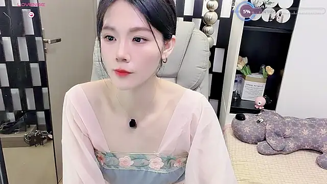 Snapshot of Yueyue-MM chatting on 07.14.26 Yueyue-MM online show from 07.14.26