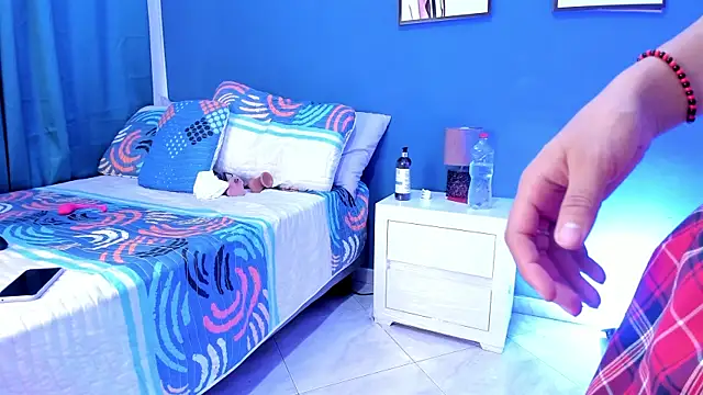 Grettel w online show from 10.07.25