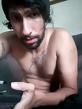 Snapshot of Alejandro92_cali chatting on 10.03.25 Alejandro92 cali online show from 10.03.25