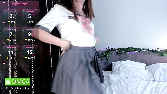 KyotoGlow online show from 10.02.25