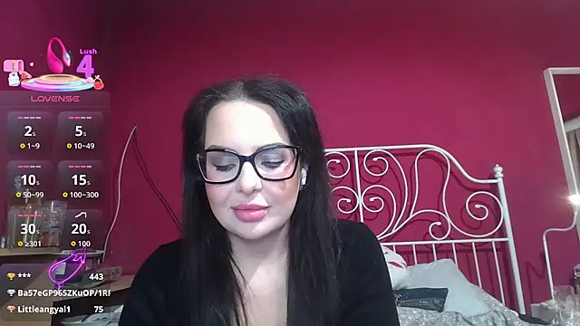 Snapshot of jistagirl chatting on 10.30.25 jistagirl online show from 10.30.25