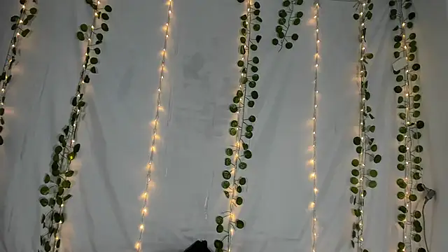 Zulema R1 online show from 10.14.25