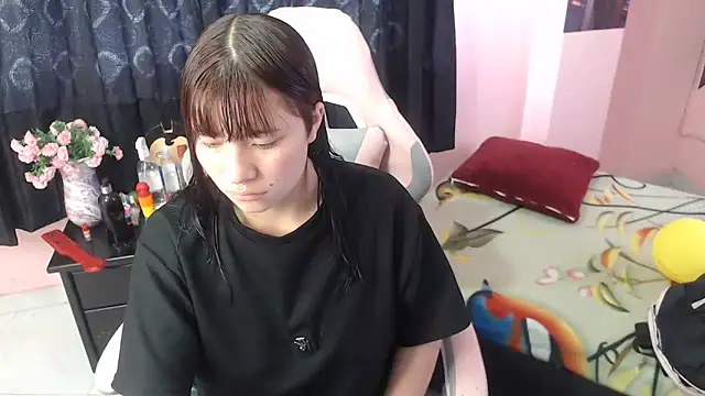 Snapshot of Zulema_R1 chatting on 02.07.26 Zulema R1 online show from 02.07.26