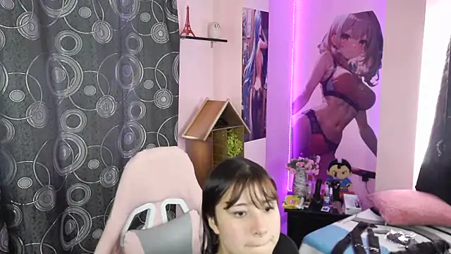 Snapshot of Zulema_R1 chatting on 03.11.26 Zulema R1 online show from 03.11.26