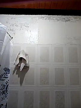 Snapshot of Zulema_R1 chatting on 03.23.26 Zulema R1 online show from 03.23.26