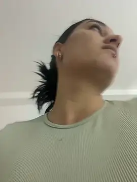 Snapshot of Scarlett_12 chatting on 09.10.25 Scarlett 12 online show from 09.10.25