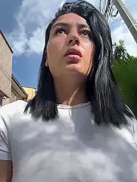 Snapshot of Scarlett_12 chatting on 09.11.25 Scarlett 12 online show from 09.11.25