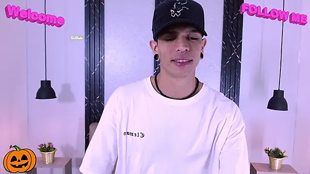 Franvill Trato online show from 10.07.25