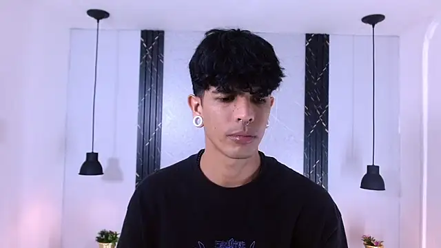 Franvill Trato online show from 10.23.25