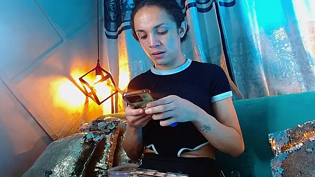 Cristal Gem1 online show from 02.21.26