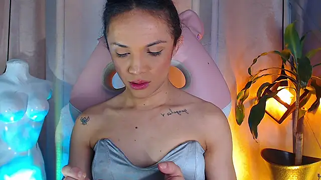 Cristal Gem1 online show from 05.15.26